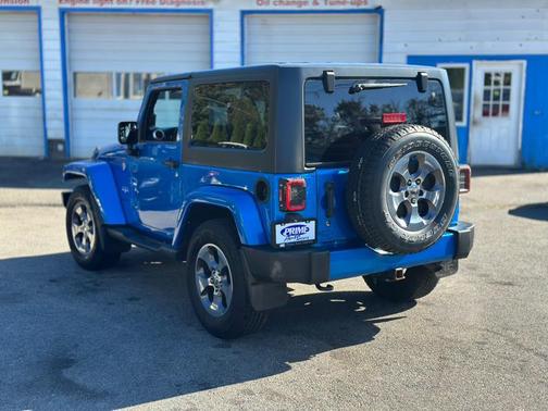 2016 Jeep Wrangler Sahara