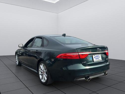 2017 Jaguar XF 35t R-Sport