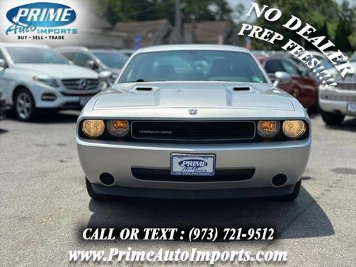 2010 Dodge Challenger SE