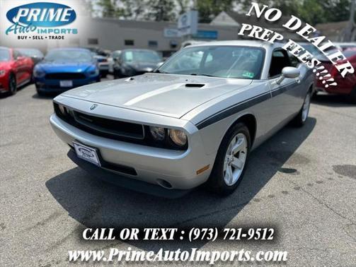 2010 Dodge Challenger SE
