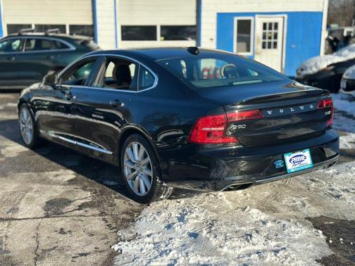 2018 Volvo S90 T6 Inscription