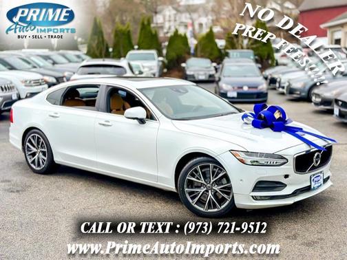 2018 Volvo S90 T6 Momentum