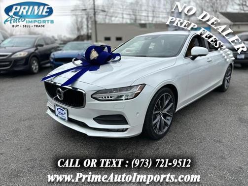 2018 Volvo S90 T6 Momentum
