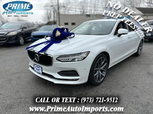 2018 Volvo S90 T6 Momentum