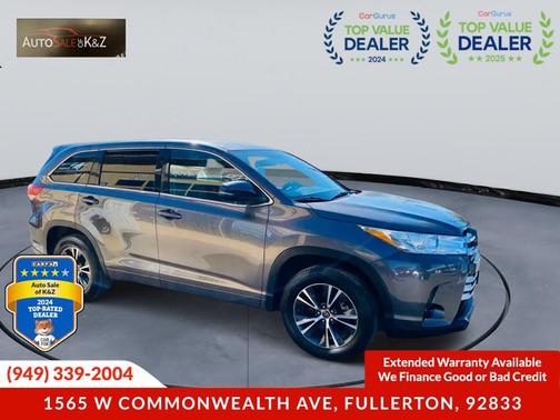 2017 Toyota Highlander LE I4