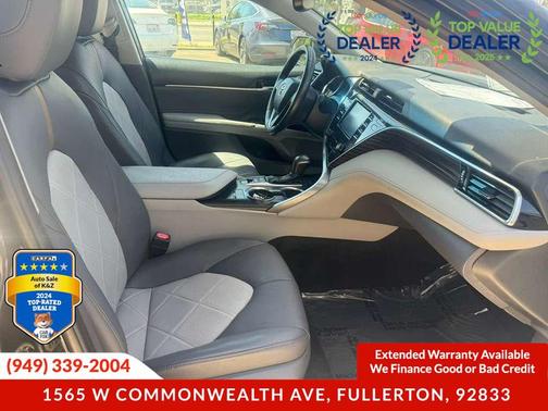 Super White 2021 Toyota Camry SE