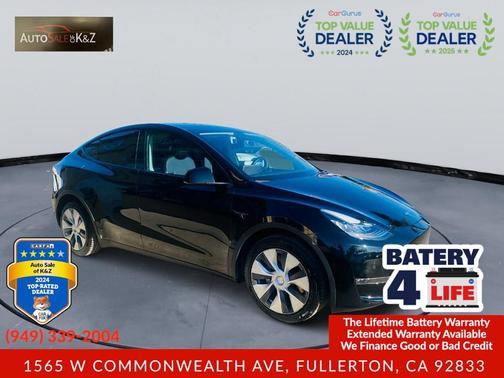 2022 Tesla Model Y Long Range Dual Motor All-Wheel Drive