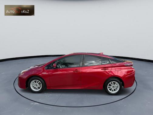 Red 2016 Toyota Prius Three