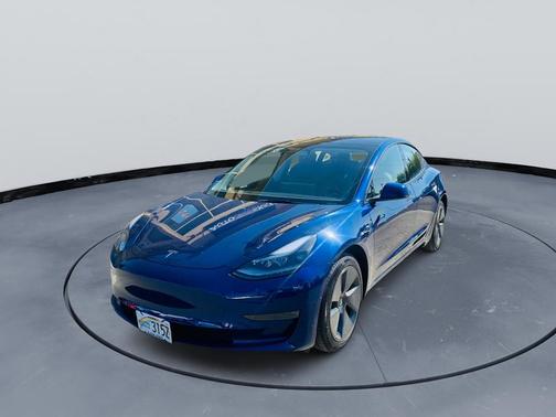 2022 Tesla Model 3 Long Range