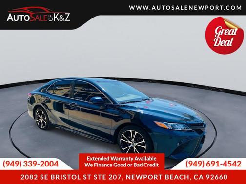 Blue 2019 Toyota Camry SE