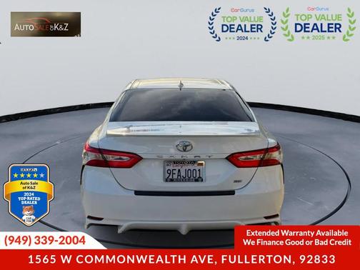 Super White 2020 Toyota Camry SE