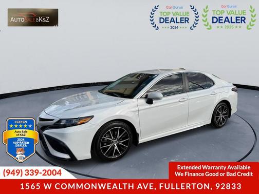 2023 Toyota Camry SE