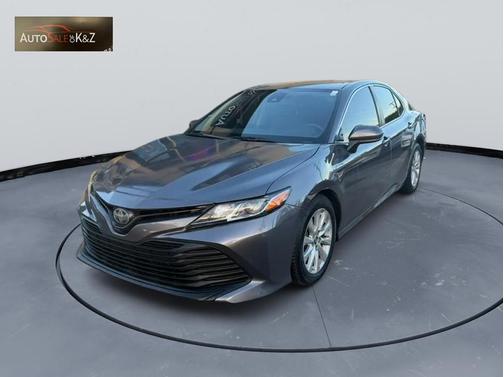 2018 Toyota Camry LE