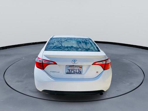 2015 Toyota Corolla S Plus