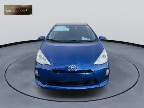 2013 Toyota Prius c Three