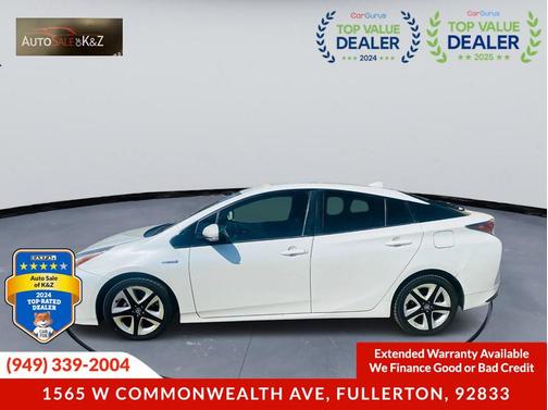 2016 Toyota Prius Three Touring