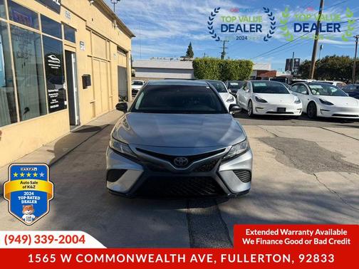 2019 Toyota Camry SE