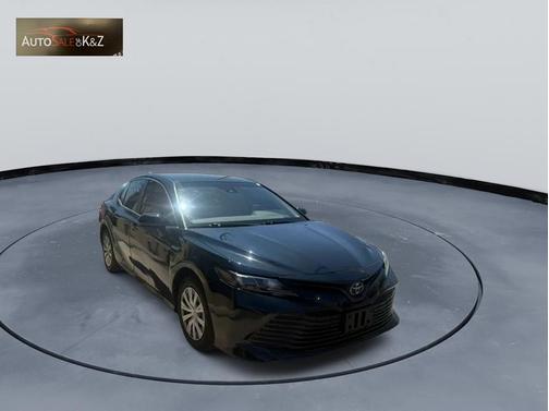 Galactic Aqua Mica 2018 Toyota Camry LE
