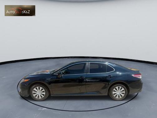 Galactic Aqua Mica 2018 Toyota Camry LE