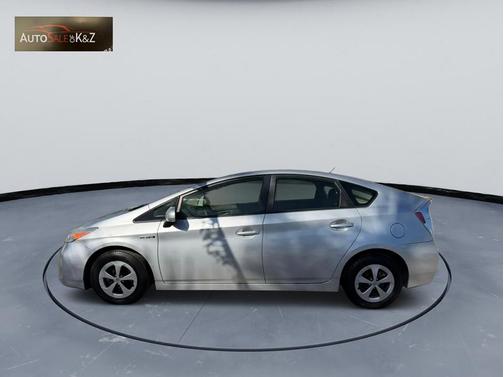 2013 Toyota Prius Three