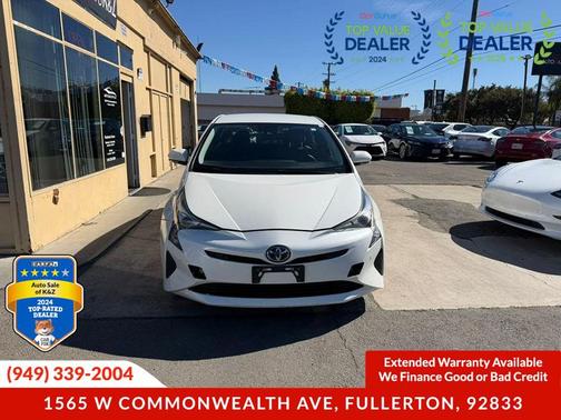 2017 Toyota Prius Three Touring