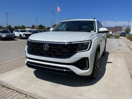 2025 Volkswagen Atlas 2.0T SEL Premium R-Line