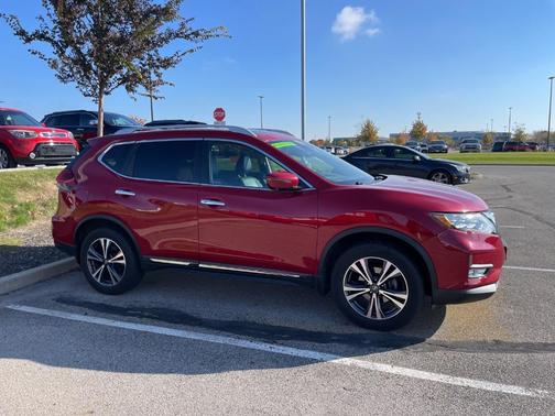 2017 Nissan Rogue SL