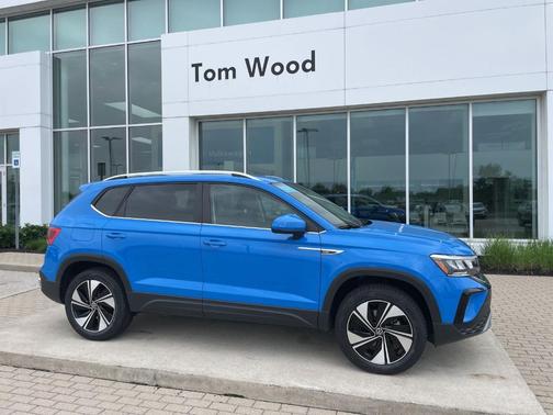 Cornflower Blue 2023 Volkswagen Taos 1.5T SE
