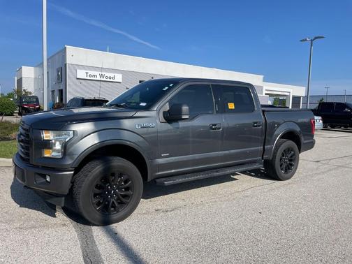 Gray 2017 Ford F-150 XLT