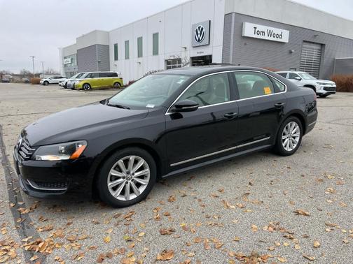 2012 Volkswagen Passat 2.5 SEL