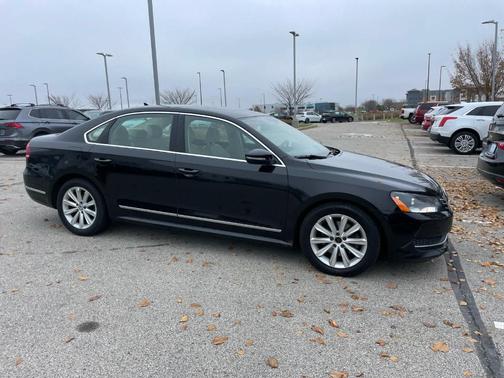 2012 Volkswagen Passat 2.5 SEL