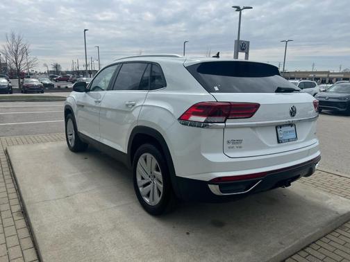 2023 Volkswagen Atlas Cross Sport 3.6L V6 SE w/Technology
