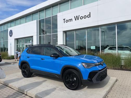 2025 Volkswagen Taos 1.5T SE Black