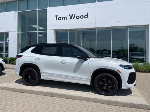 Opal White 2026 Volkswagen Tiguan 2.0T SE R-Line Black