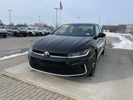 2025 Volkswagen Jetta 1.5T SE