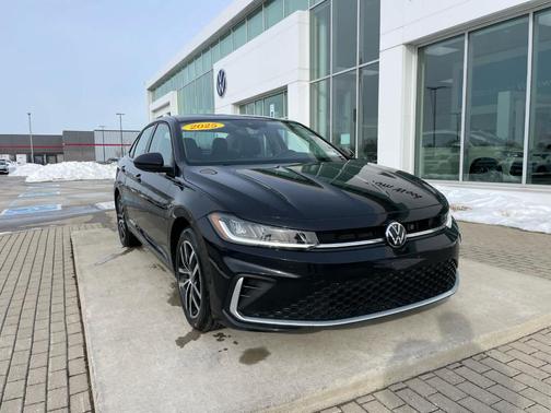 2025 Volkswagen Jetta 1.5T SE