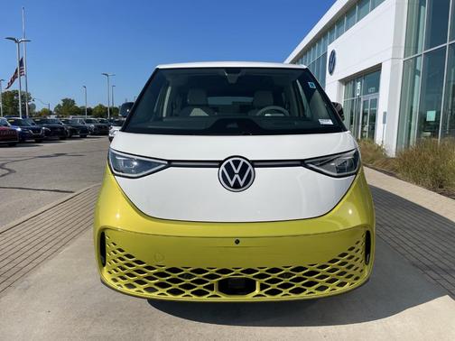 2025 Volkswagen ID. Buzz Pro S Plus