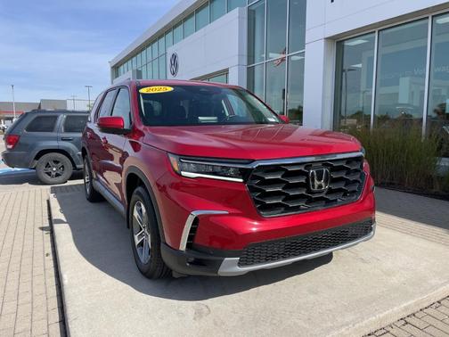 2025 Honda Pilot Sport