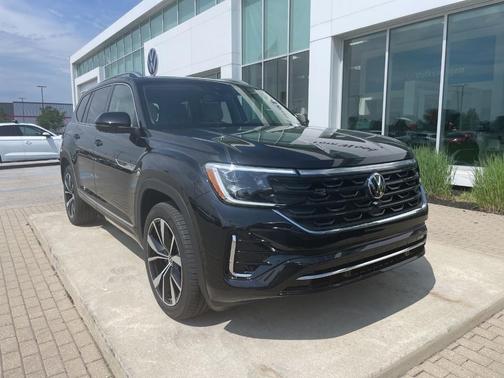 Deep Black Pearl 2026 Volkswagen Atlas 2.0T SEL Premium R-Line