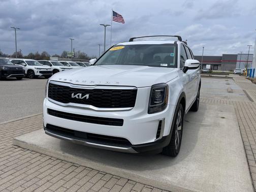 2022 Kia Telluride S