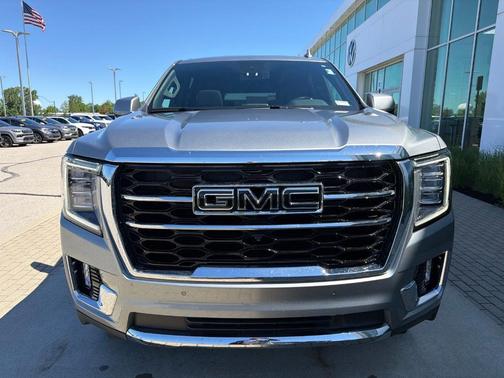 Sterling 2024 GMC Yukon XL SLT