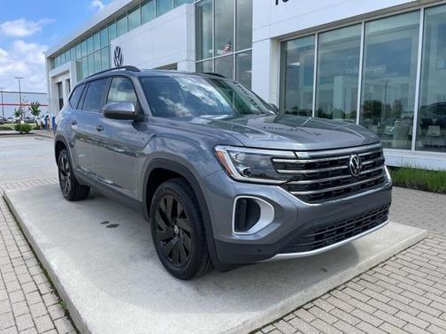 2025 Volkswagen Atlas 2.0T SE