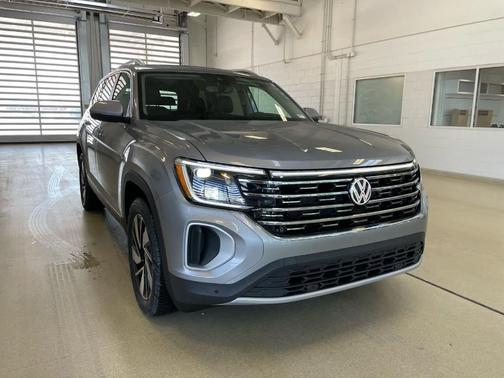 Silver Mist Metallic 2026 Volkswagen Atlas 2.0T SEL