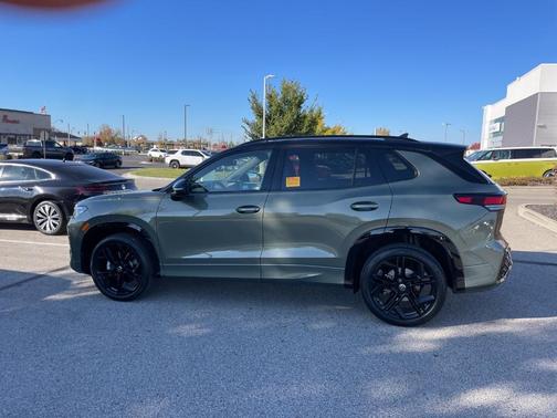 2025 Volkswagen Tiguan 2.0T SE R-Line Black