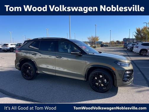 2025 Volkswagen Tiguan 2.0T SE R-Line Black