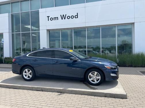 Northsky Blue Metallic 2022 Chevrolet Malibu LT