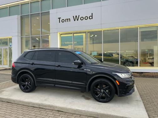 2023 Volkswagen Tiguan 2.0T SE R-Line Black