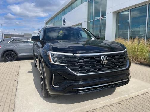 2026 Volkswagen Atlas Cross Sport 2.0T SEL Premium R-Line
