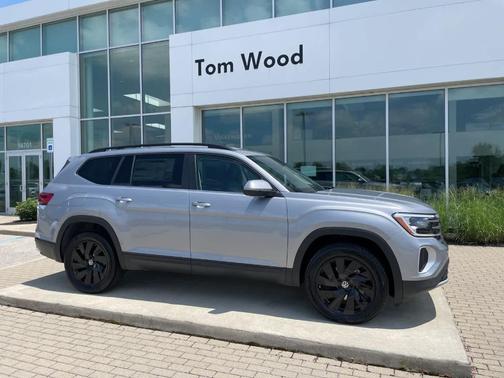 2025 Volkswagen Atlas 2.0T SE