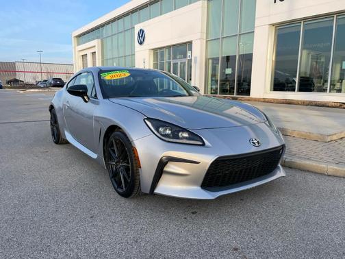 2023 Toyota GR86 Premium